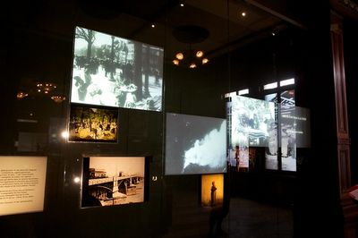 יציאה מהמפעל